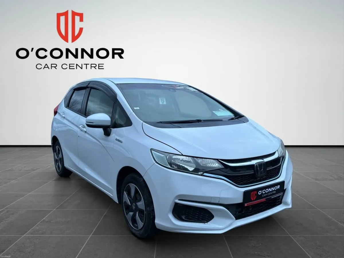 Honda Fit "Small car, massive brain — this one is - Image 2