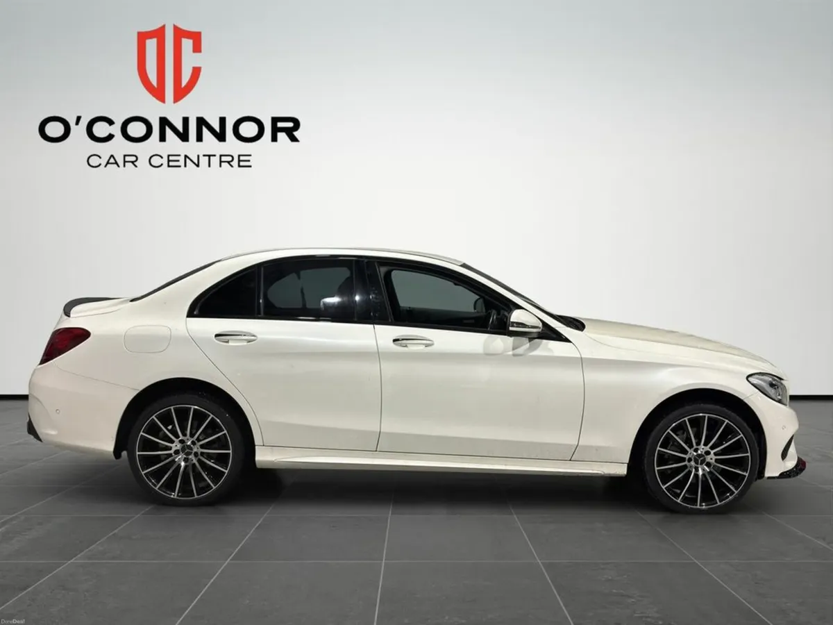 Mercedes-Benz C-Class “Looks like trouble, drives - Image 4