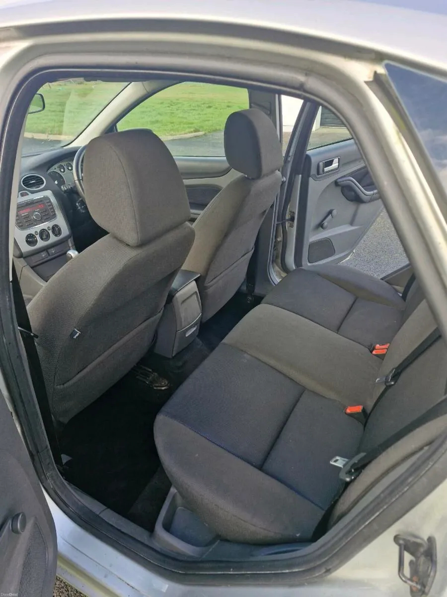 Ford Focus - Image 4