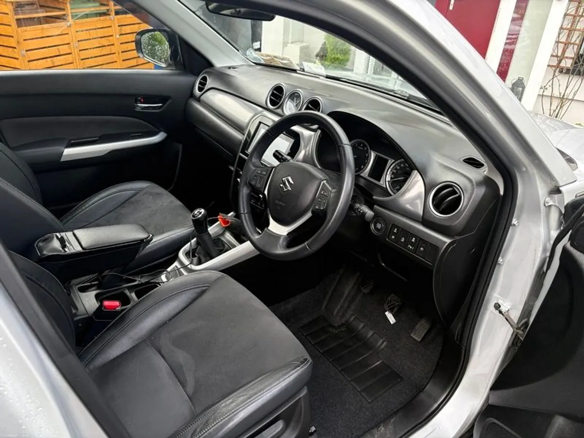 2018 Suzuki Vitara - Image 4