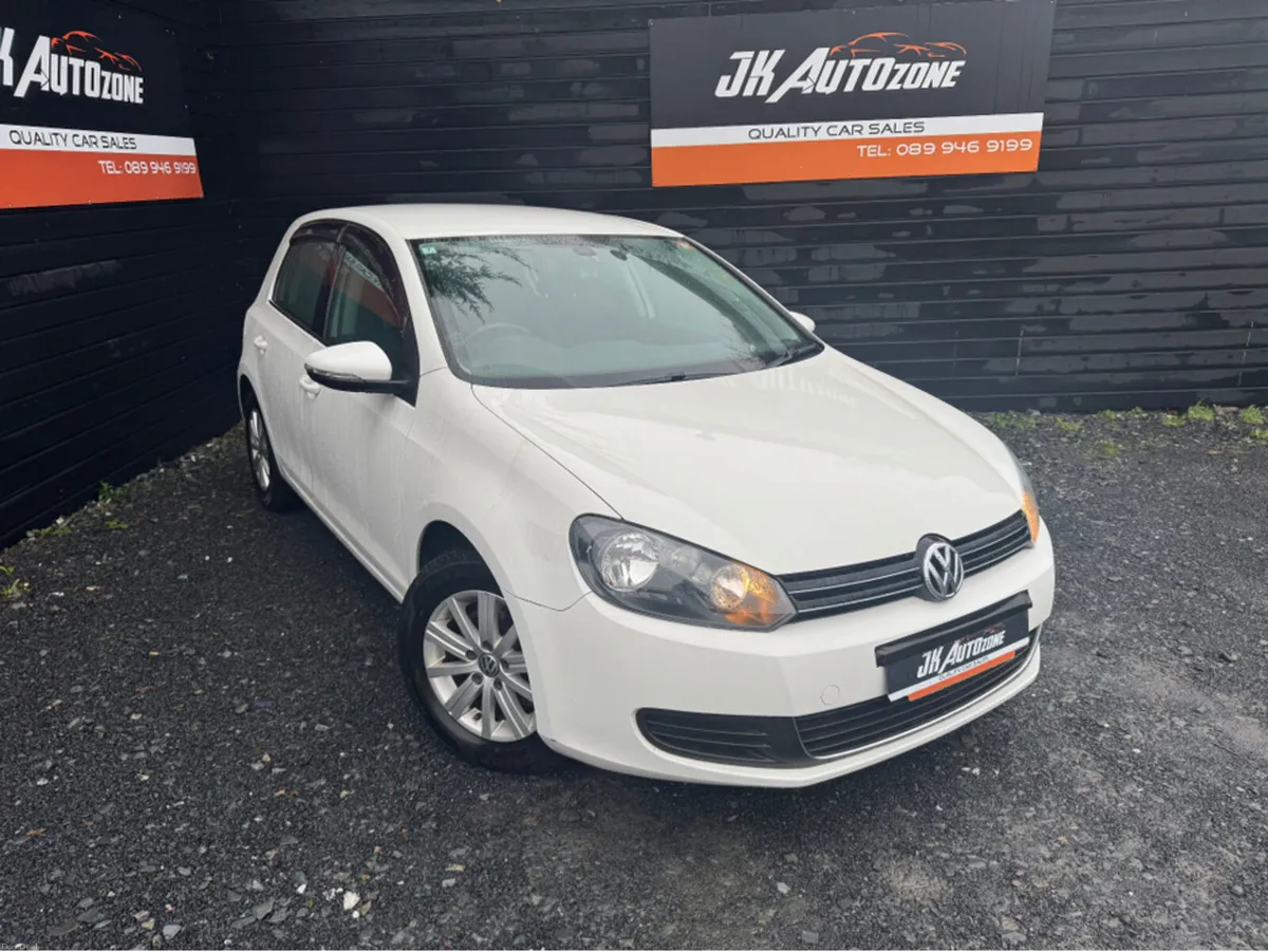 Volkswagen Golf 1.2 TSI AUTO 5DR - Image 1