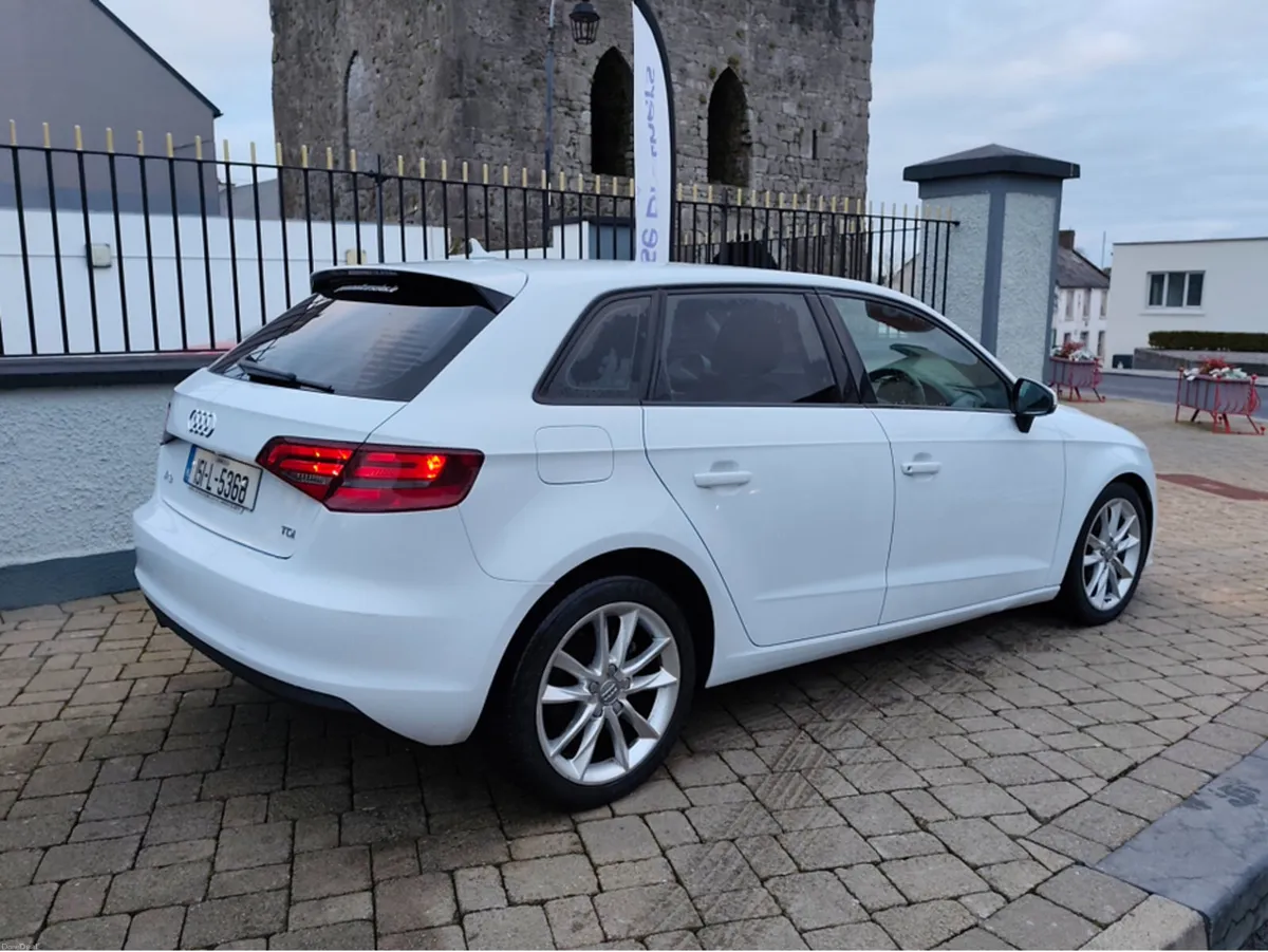 Audi A3 1.6 TDI SE 105PS 5DR - Image 2