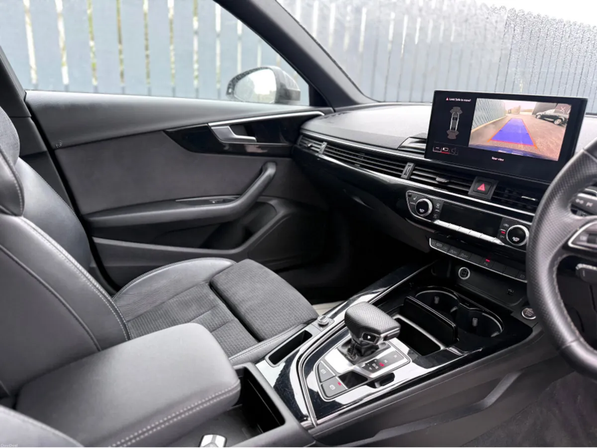 Audi A4 S LN 35TDI MH TDI LINE EDITION BLACK - Image 3