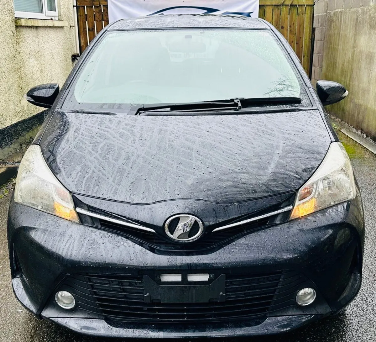 Toyota Vitz 2014 1.3L Jewela - Image 1