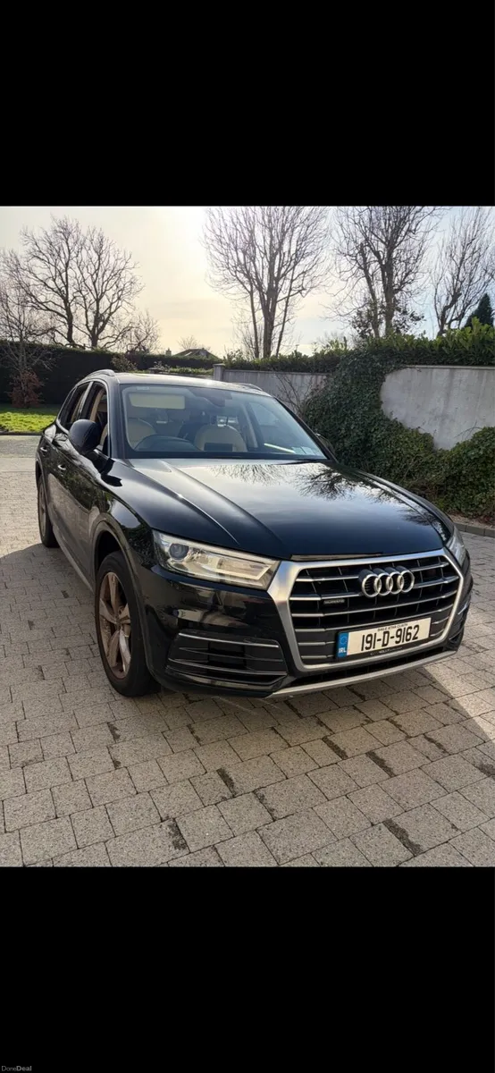 Audi Q5 40TDI QUATTRO SE Automatic - Image 1