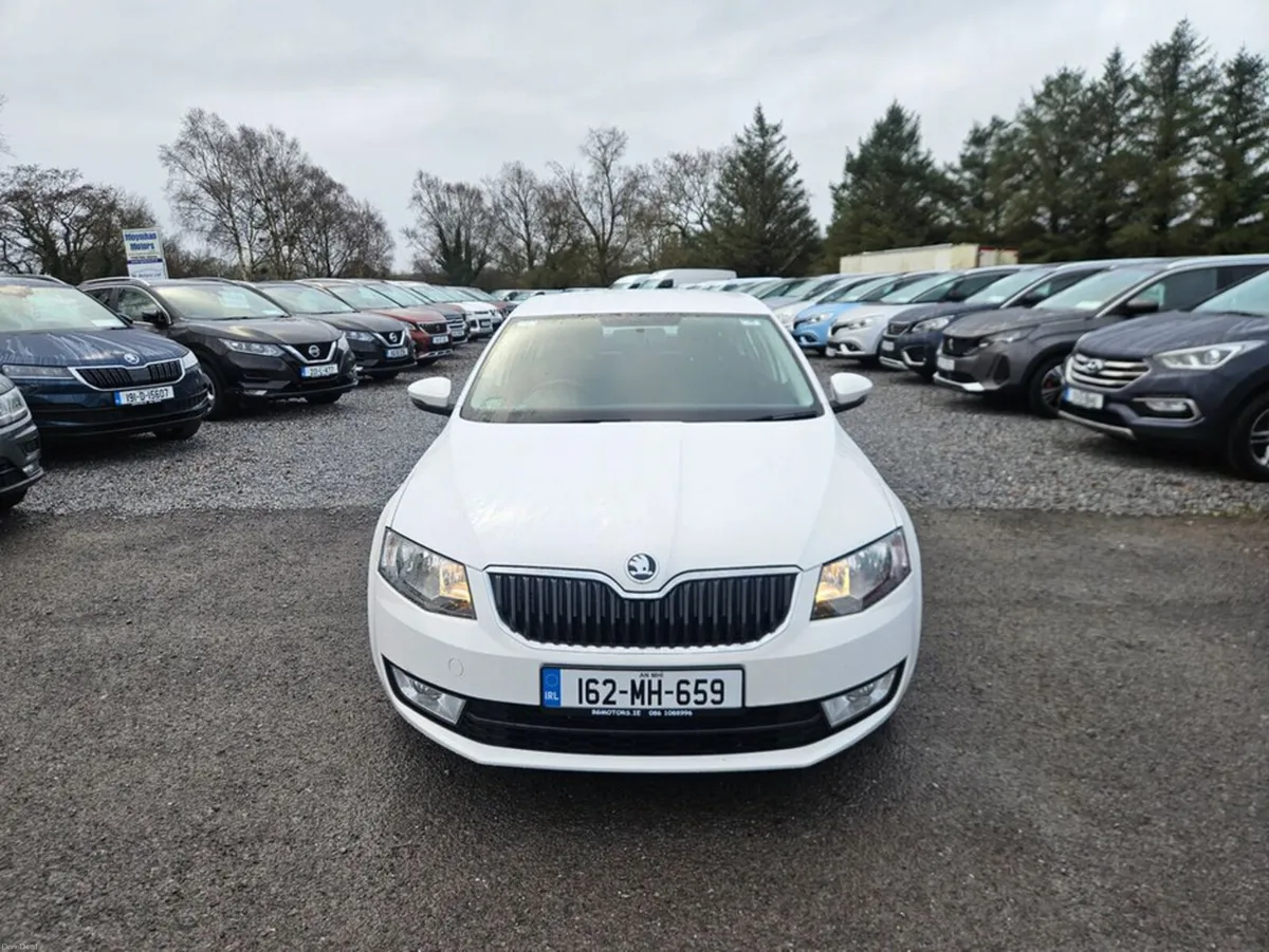 Skoda Octavia Ambition 1.6tdi 110HP 4DR - Image 3