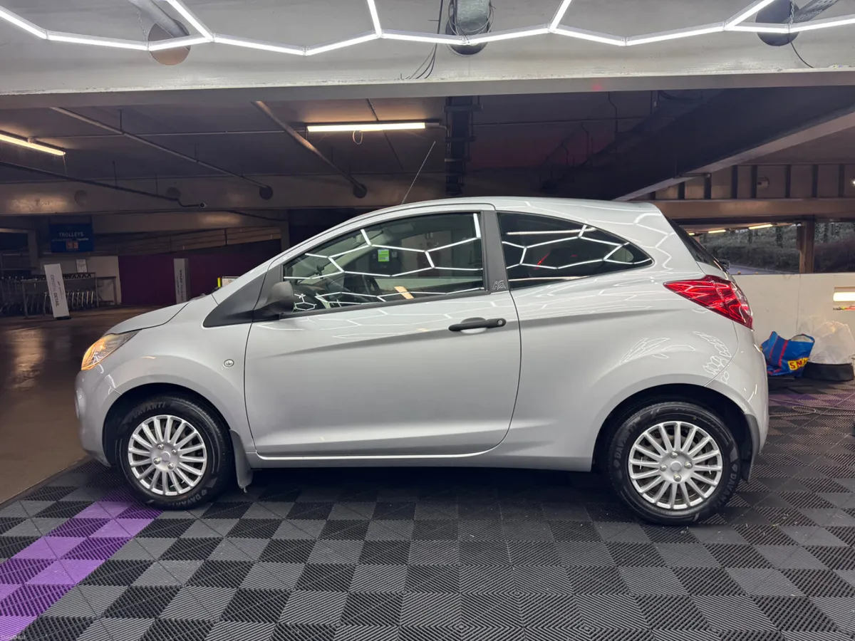 2011 Ford KA Very low mileage - Image 4