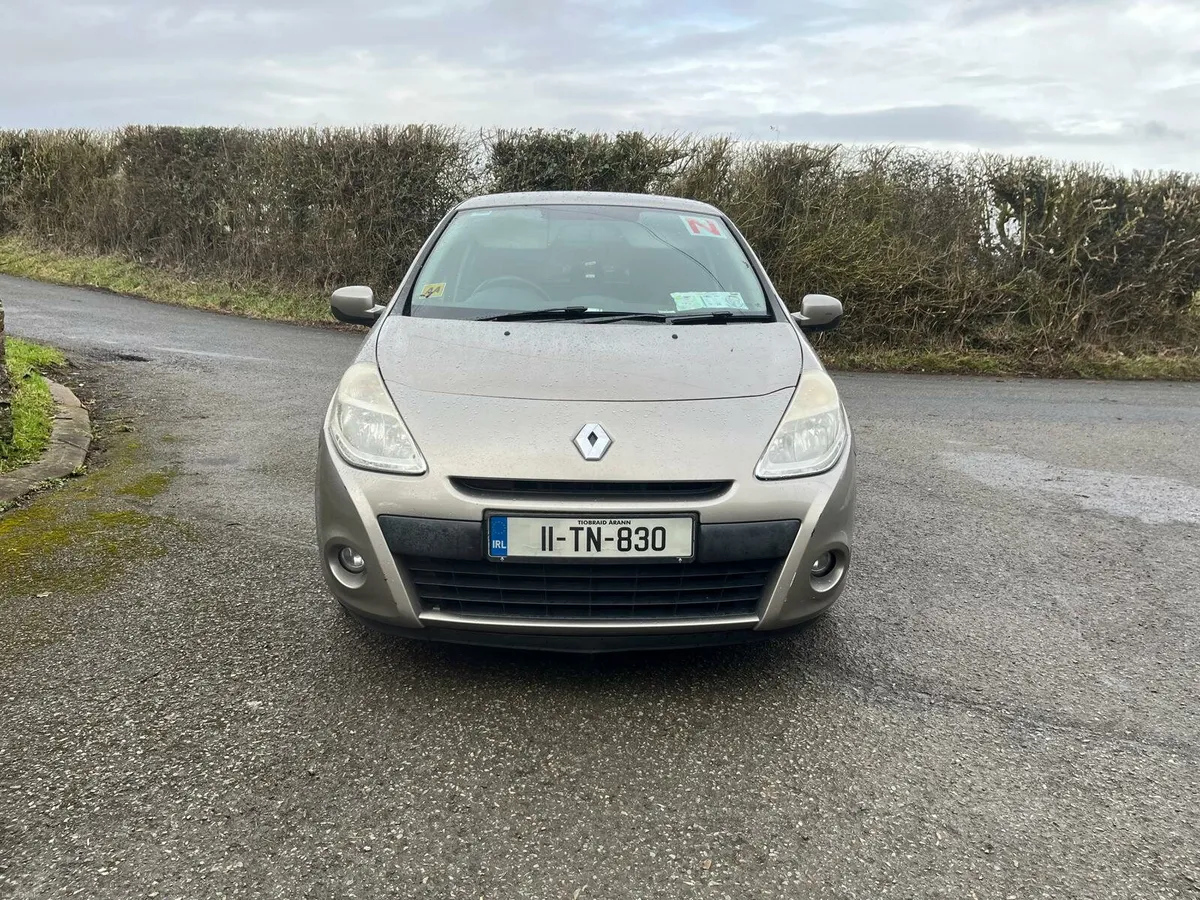 2011 Renault Clio 1.2 petrol - Image 3