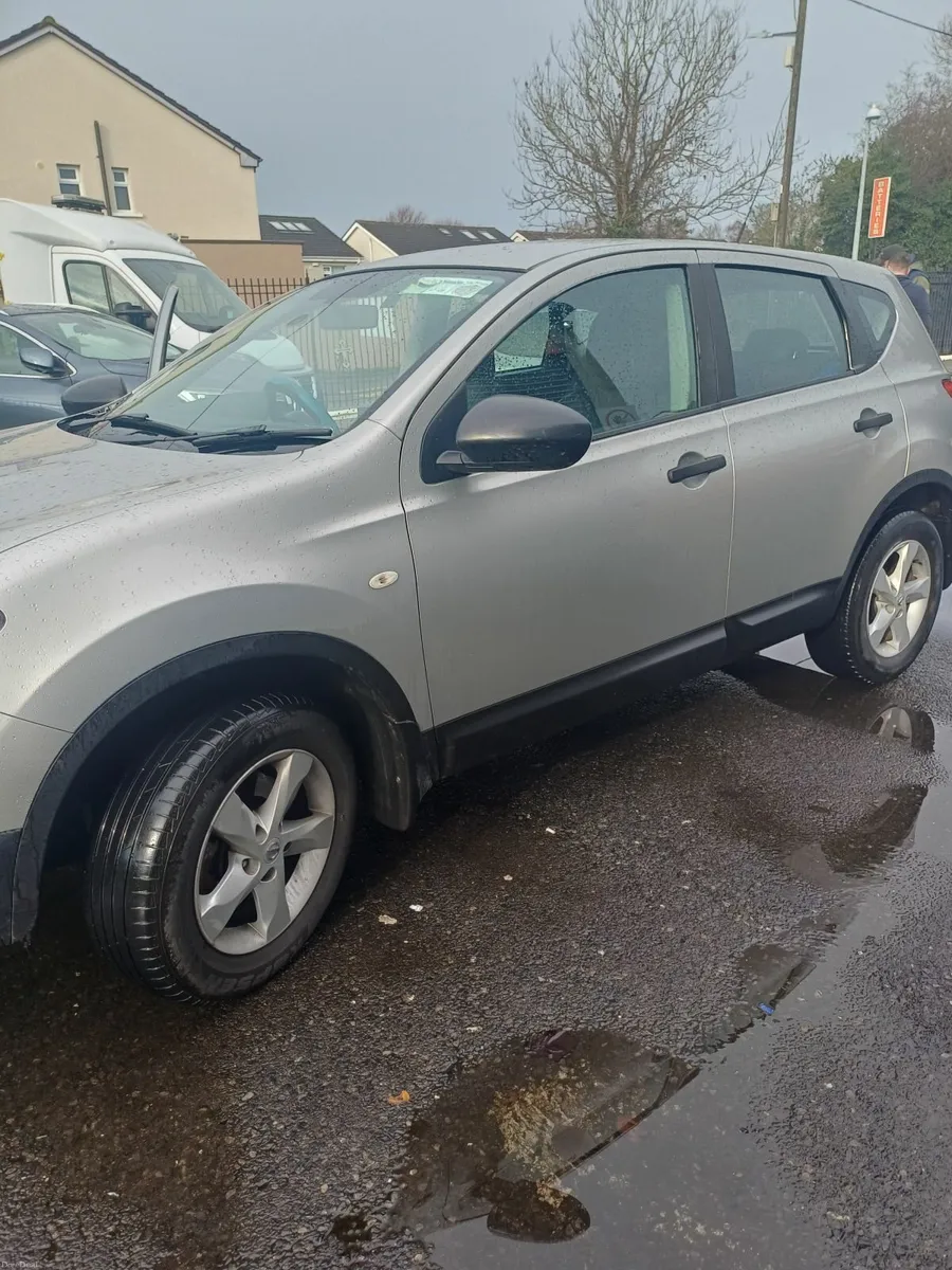 Nissan Qashqai 2010 - Image 2