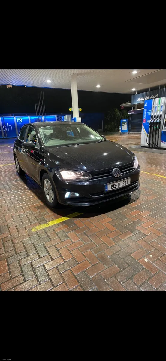 192 Volkswagen polo - Image 1