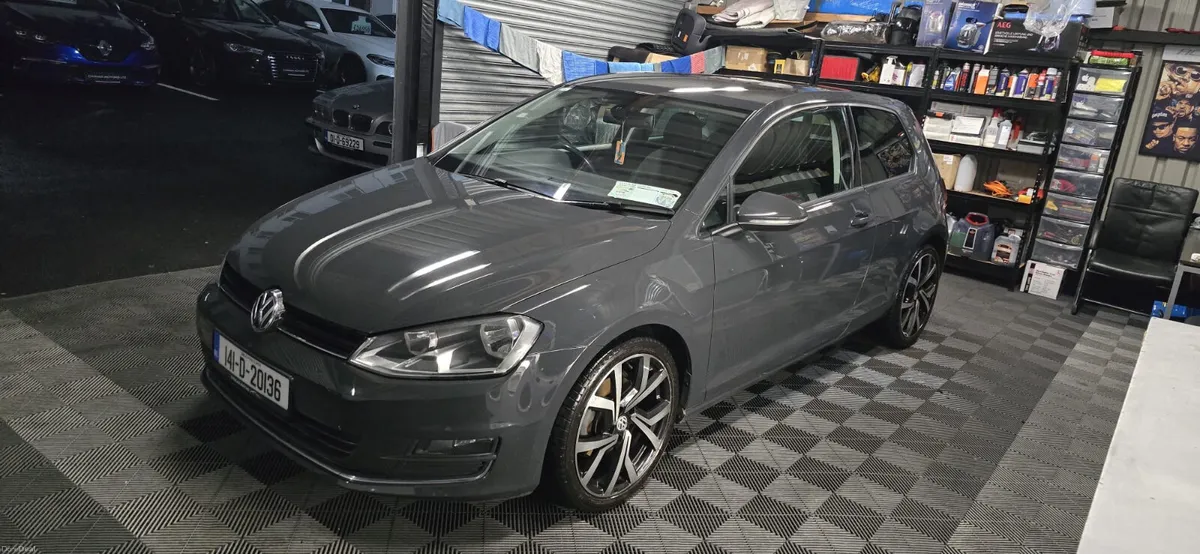 2014 Volkswagen Golf 1.4 Highline - Image 2