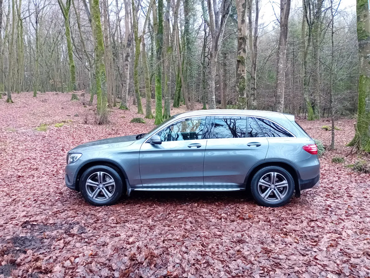 161 MERCEDES GLC 220D AUTO 4MATIC  SUV 147. KLM - Image 4