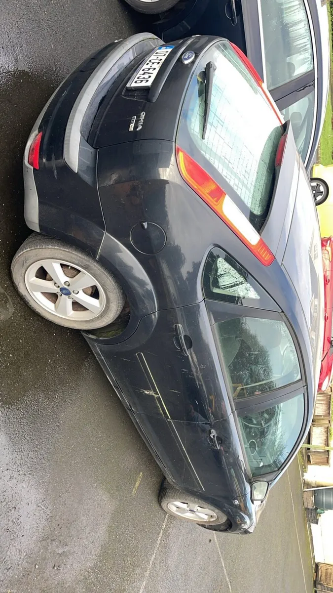 Ford focus auto high spec - Image 4