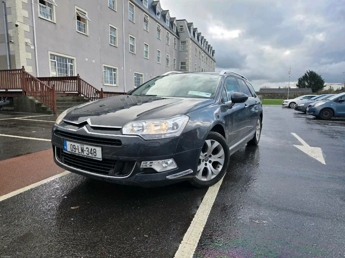 automatic 2.0 diesel 2009 citroen c5 estate - Image 1