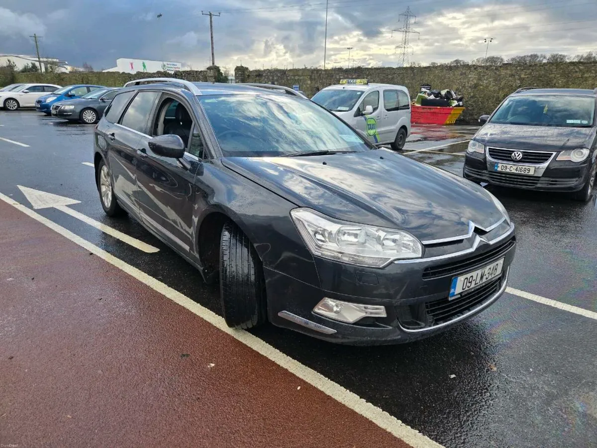 automatic 2.0 diesel 2009 citroen c5 estate - Image 4