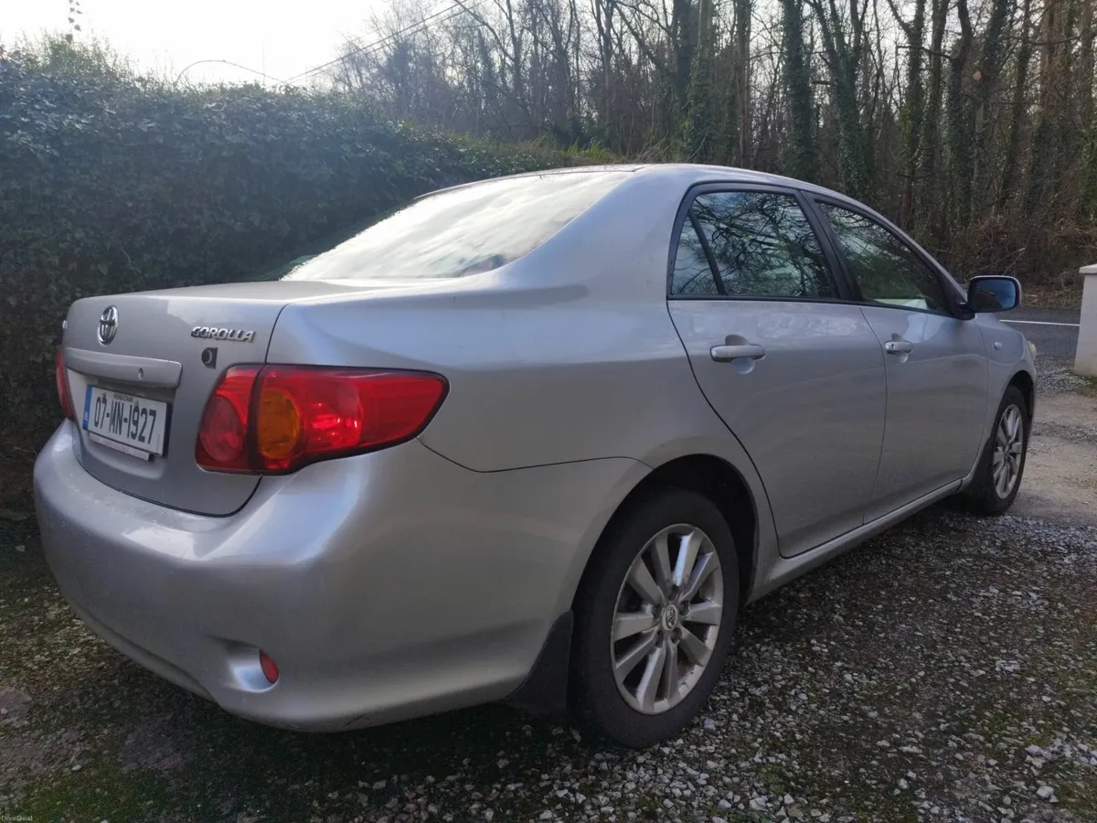Toyota Corolla 2007 - Image 1