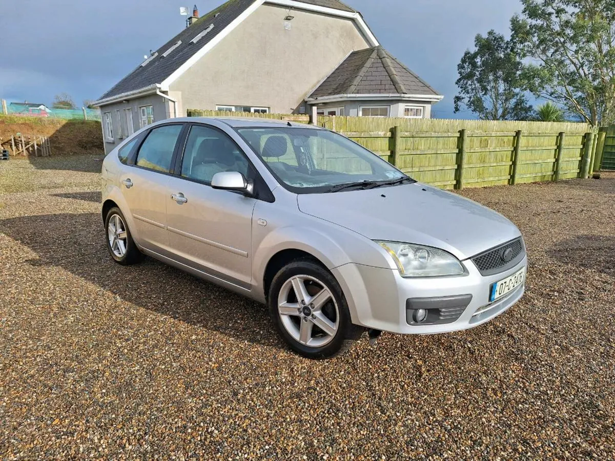 07 FORD FOCUS READ FIRST - Image 1