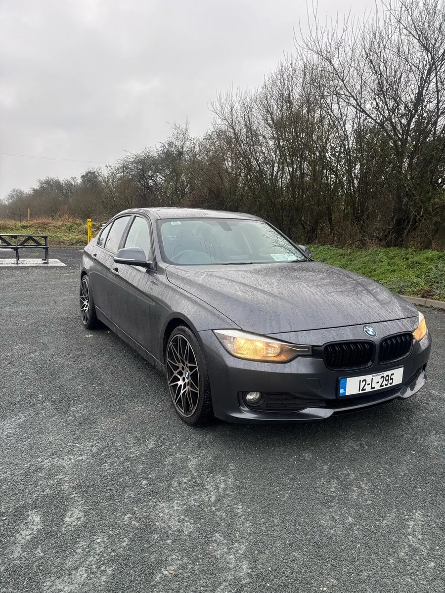 2012 BMW 320D auto Diesel - Image 4