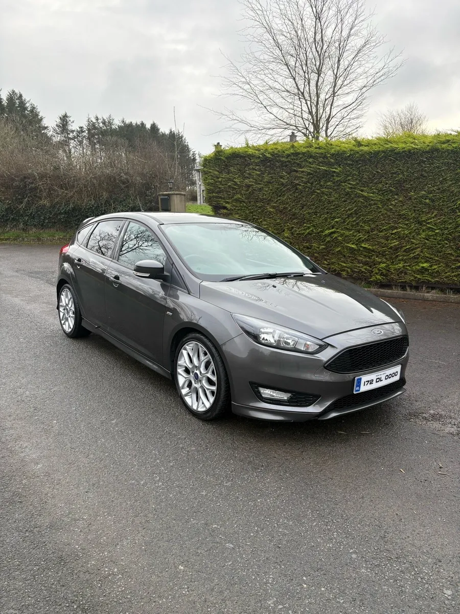 2017 Ford Focus 1.0 Ecoboost - Image 1