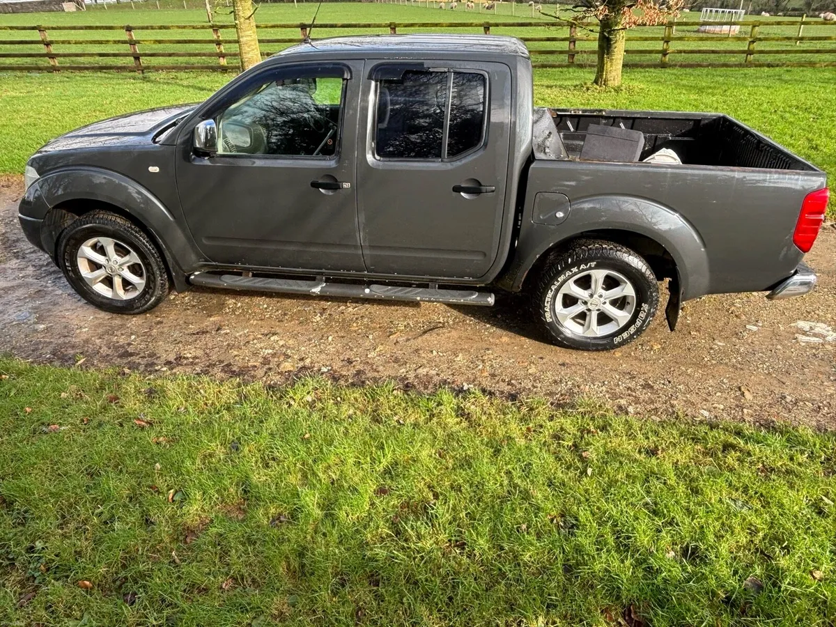 Nissan Navara - Image 2