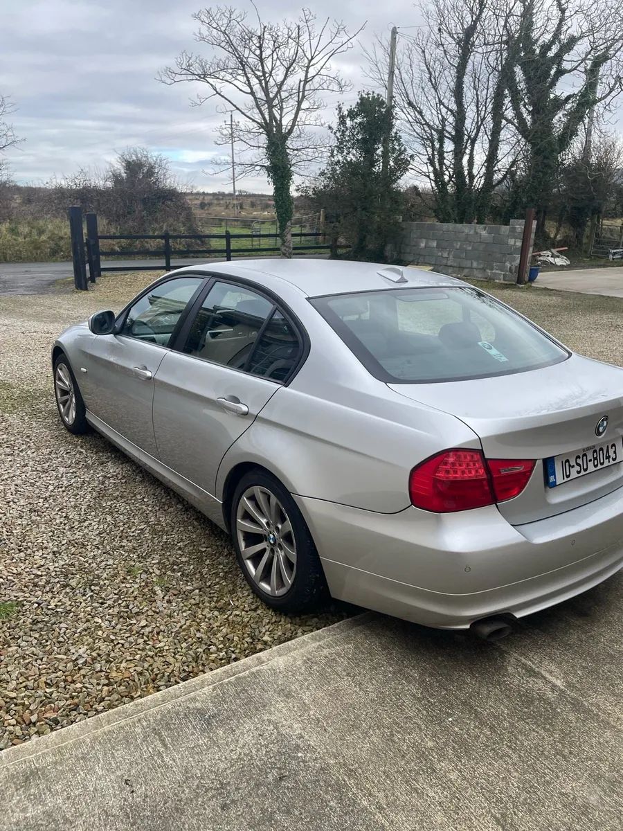 BMW 318d - Image 3