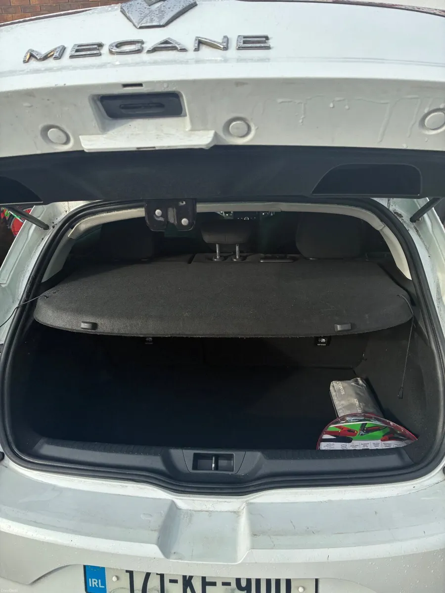 Renault Megane GT Line 2017 NCT TAX 2027 - Image 4