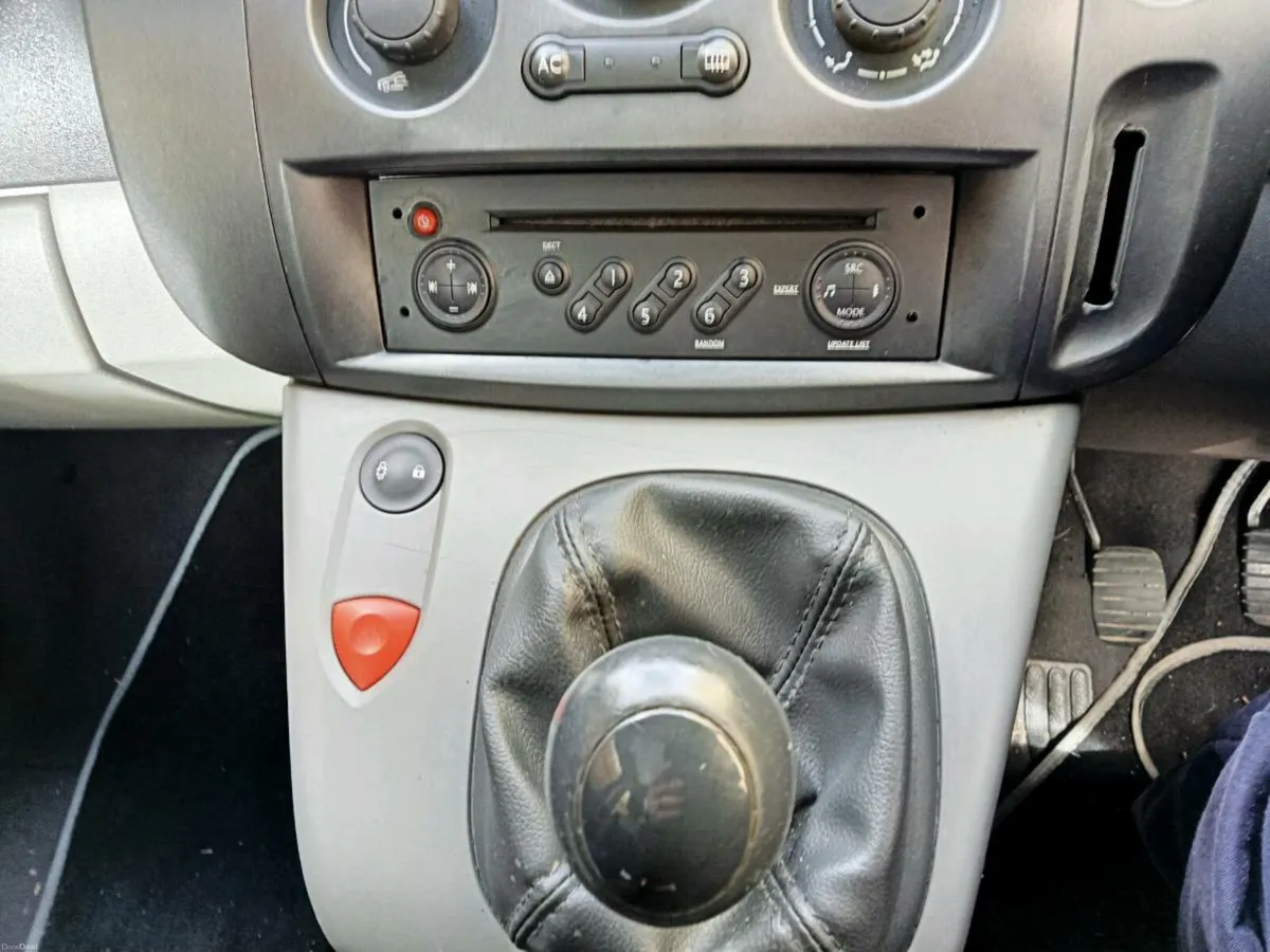 2007 Renault Grand Scenic - Image 4