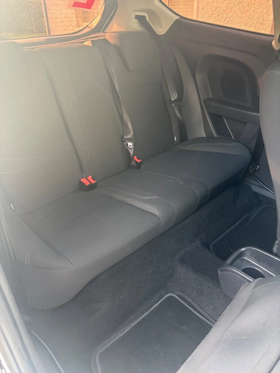 Ford Fiesta 2013 - Image 3