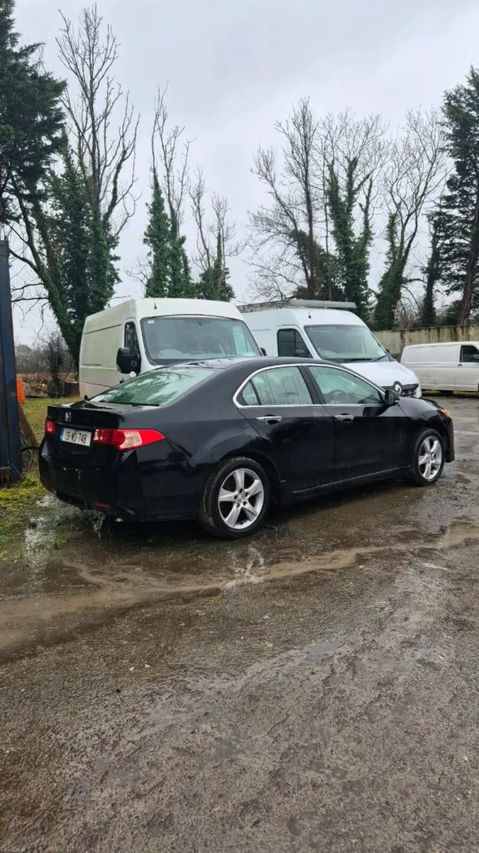 2013 HONDA ACCORD 2.2 AUTO NON RUNNER PARTS OR COM - Image 1