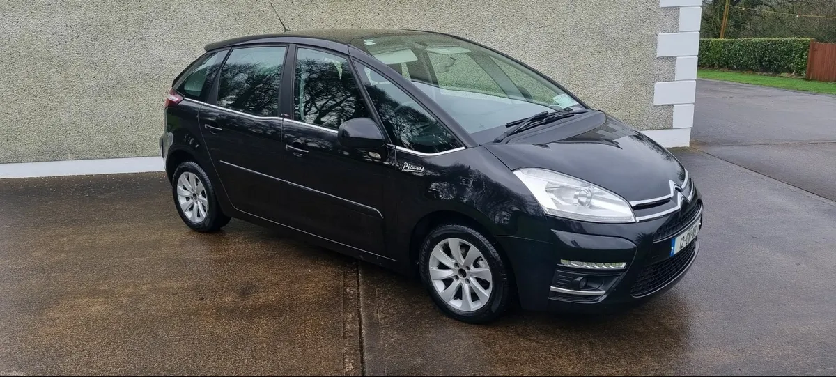 12 Citroen C4 1.6 HDi VTR+ NCT +Taxed - Image 2