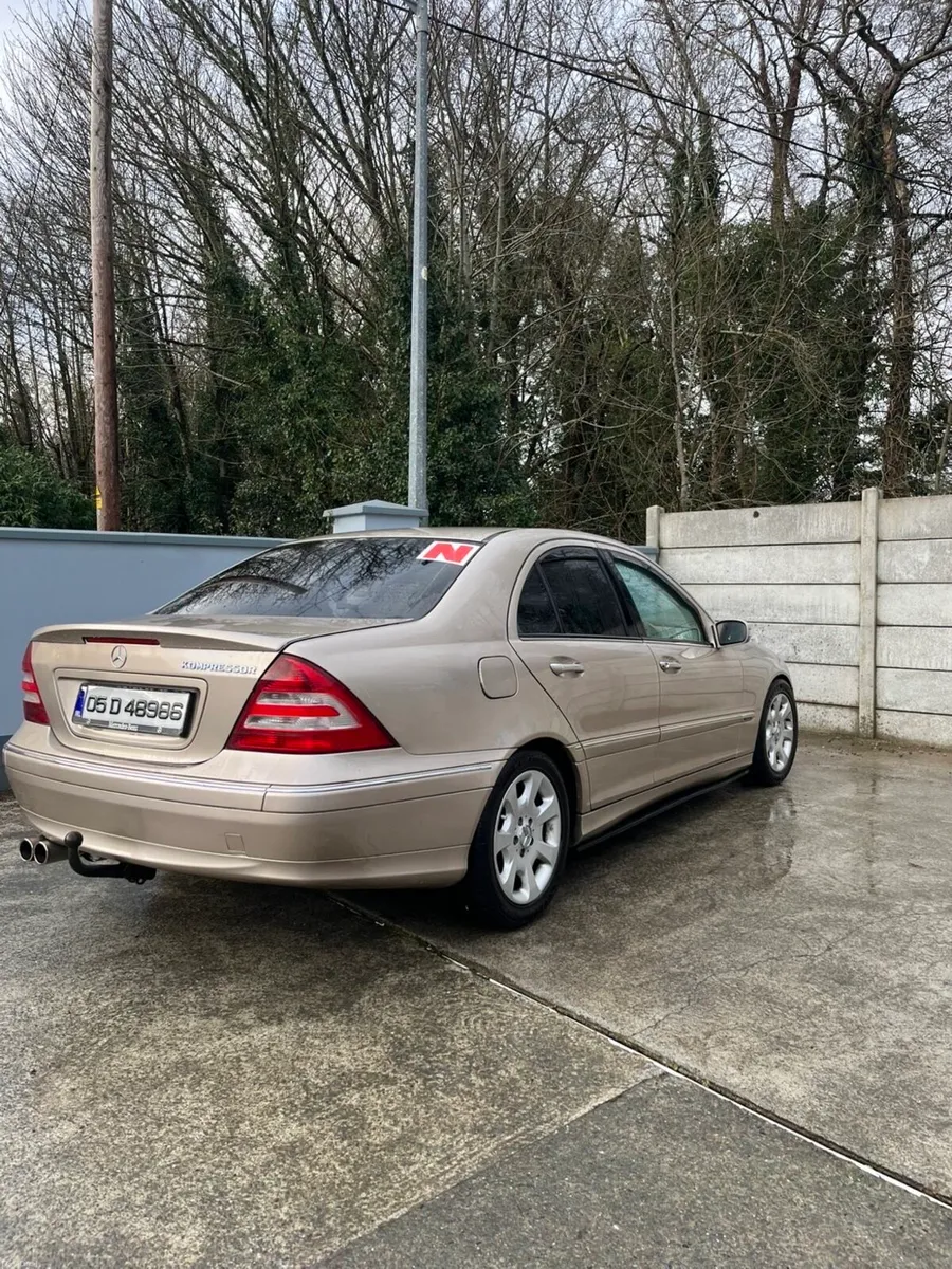 2005 Mercedes c180 - Image 2
