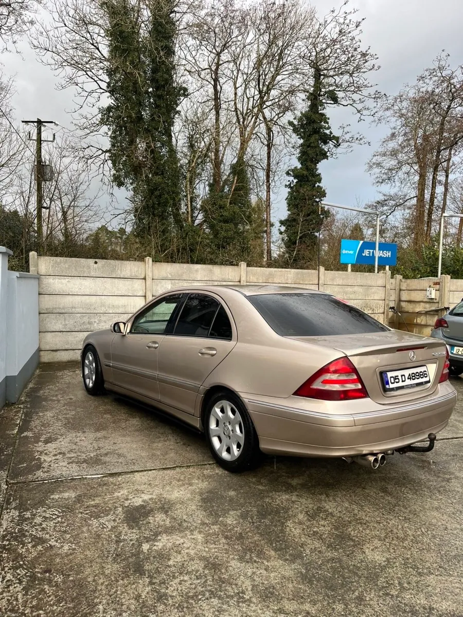 2005 Mercedes c180 - Image 3