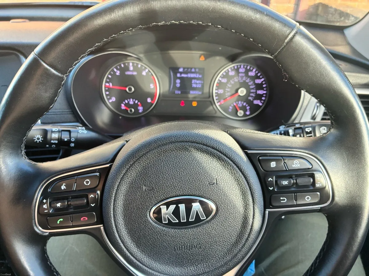 Kia Optima - Image 3