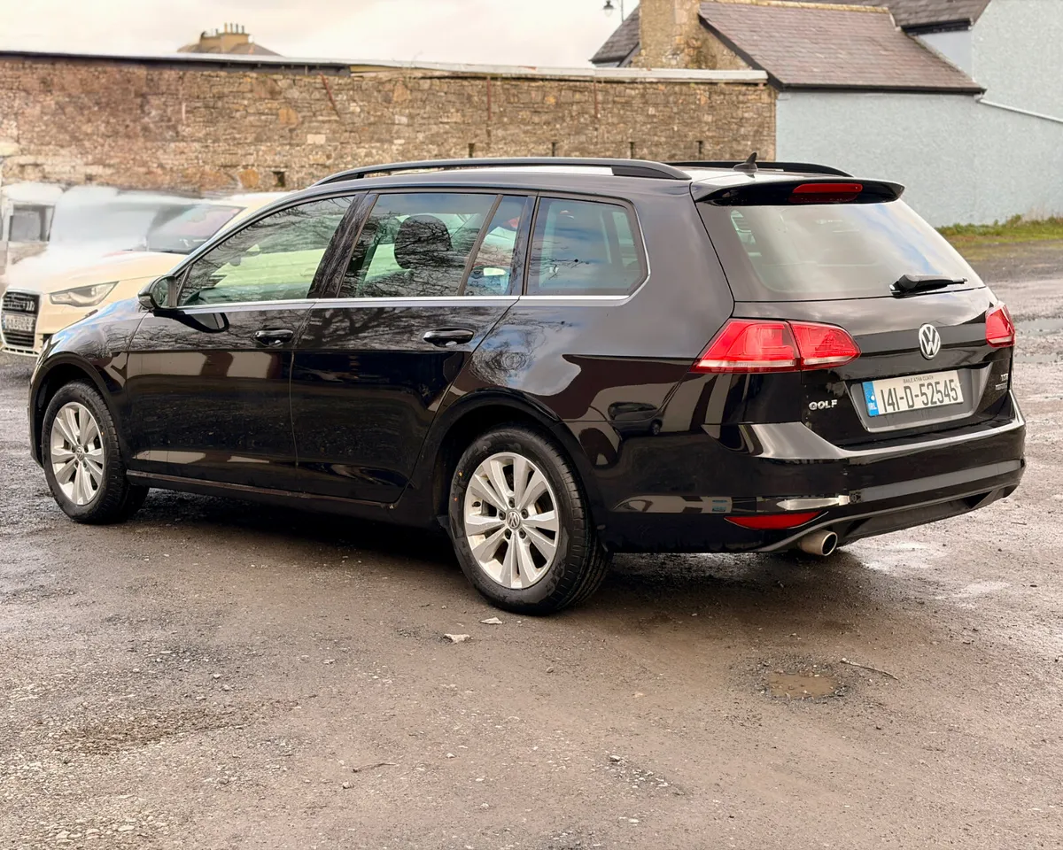 Volkswagen Golf 2014 Estate Automatic - Image 4