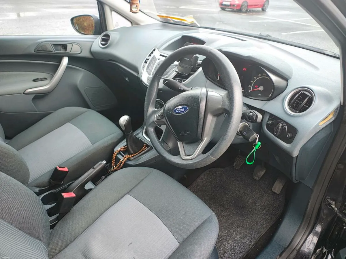 Ford Fiesta 1.2 LOW MILEAGE, NEW NCT 11/26 - Image 3