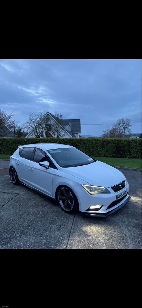 SEAT Leon 1.6TDI - Image 1