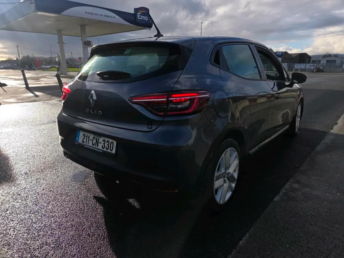 Renault clio - Image 3