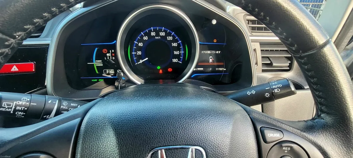 Honda Fit 2014 HYBRID - Image 2