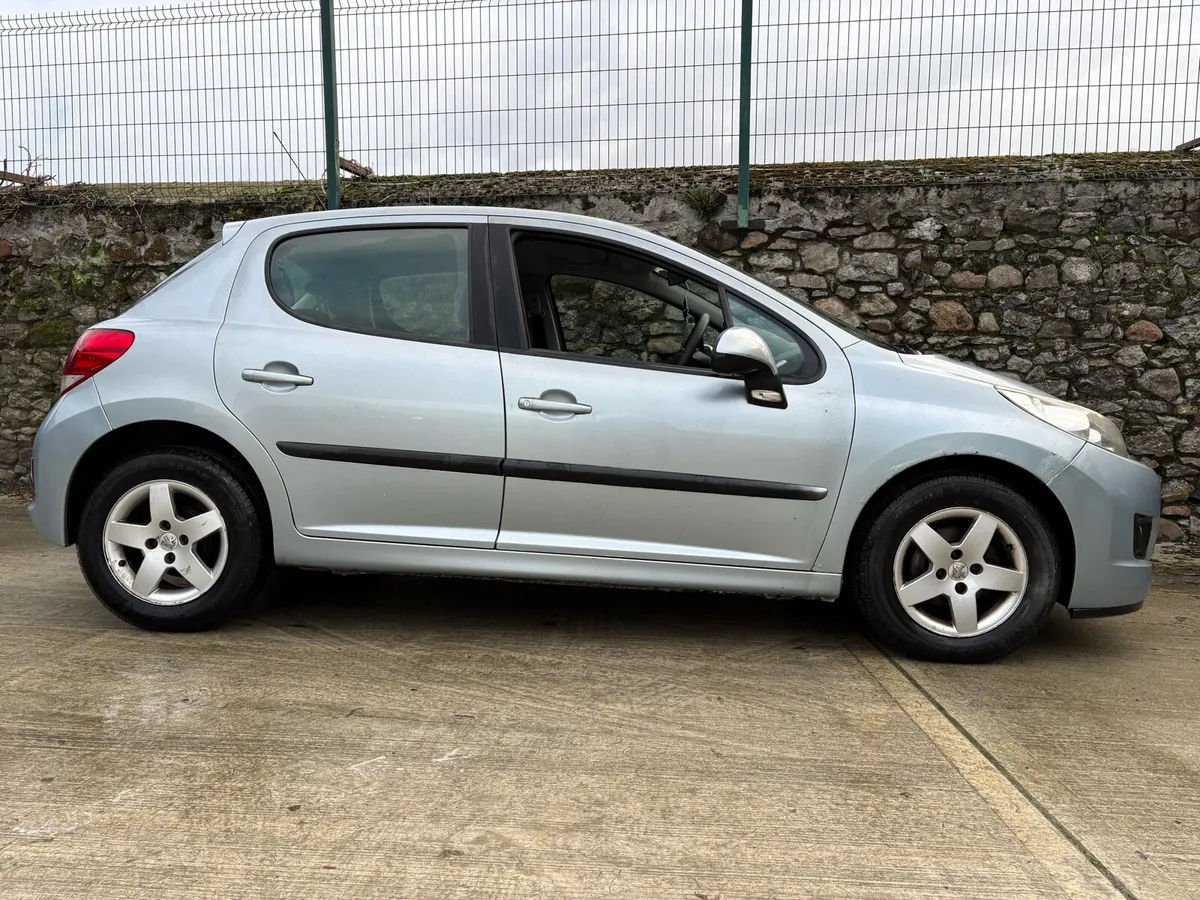 09 PEUGEOT 207 1.4 PETROL - Image 2