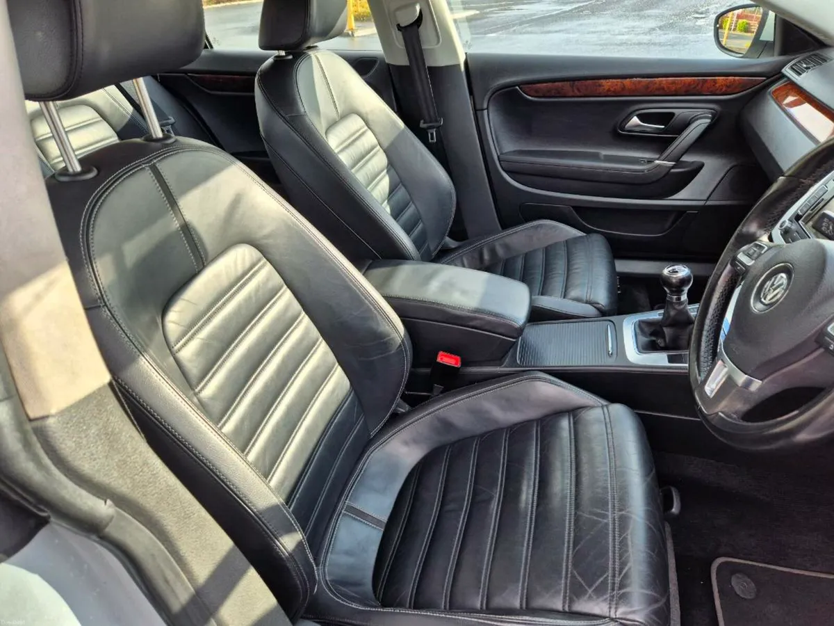 Passat CC - PETROL - Image 3