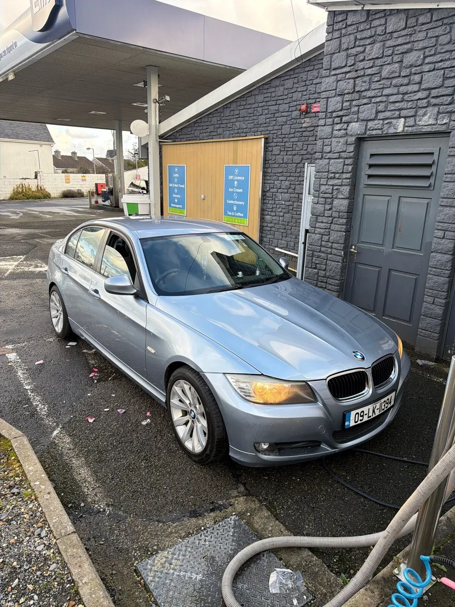 BMW 320D - Image 4