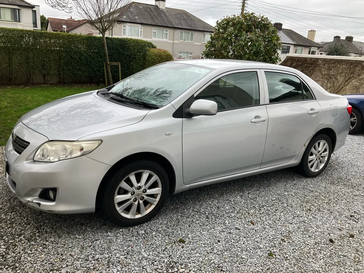 Toyota Corolla - Image 1