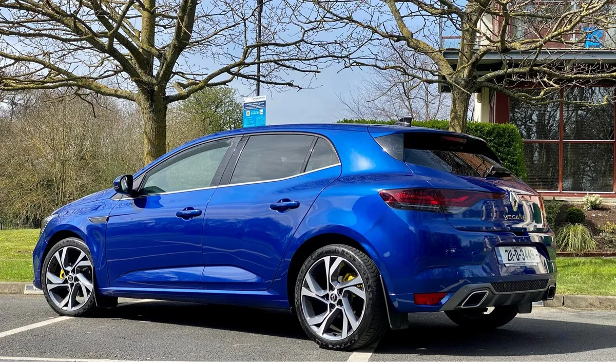 Renault Megane R.S Line 1.5 Blue dCi - Image 3