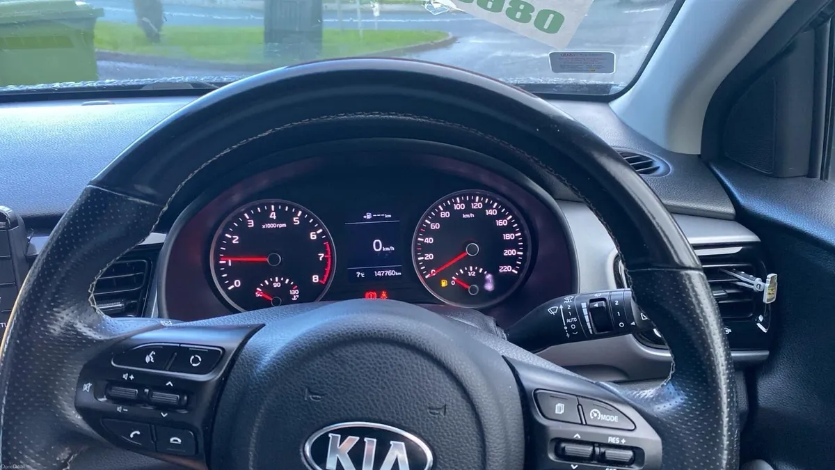 Kia Stonic - Image 3