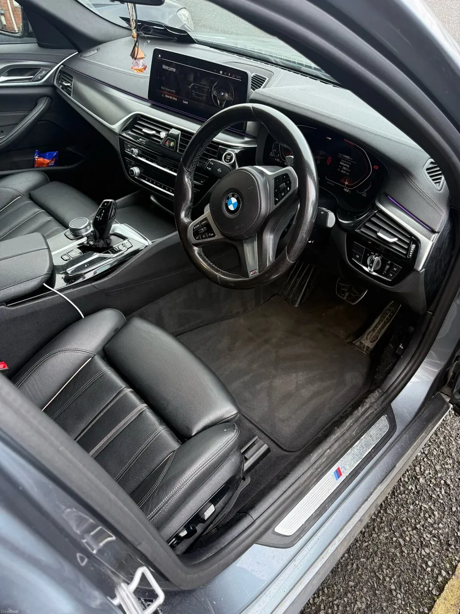 202 BMW 520D M-Sport MHEV FACELIFT - Image 2