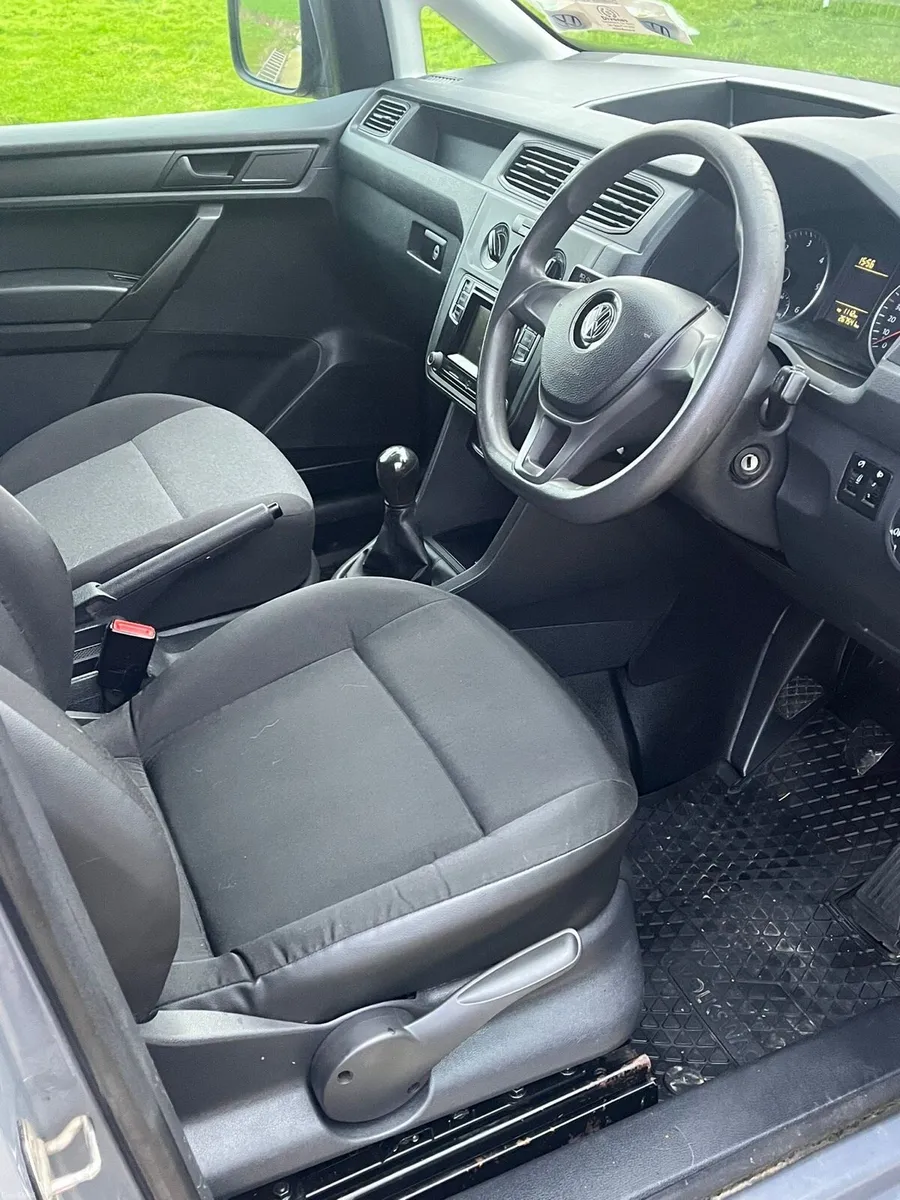 Volkswagen Caddy - Image 3