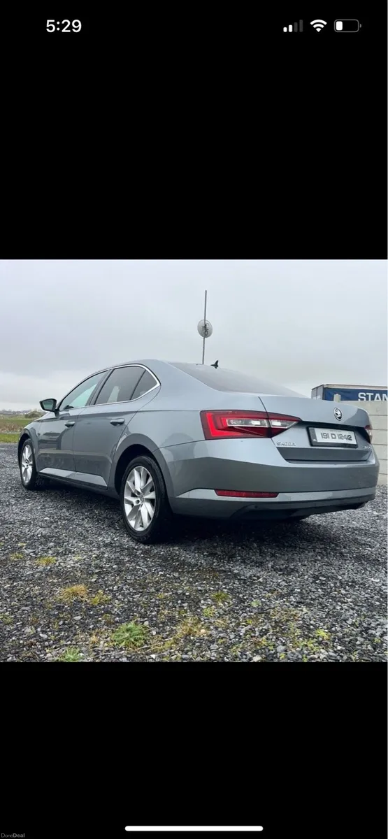Skoda Superb - Image 4