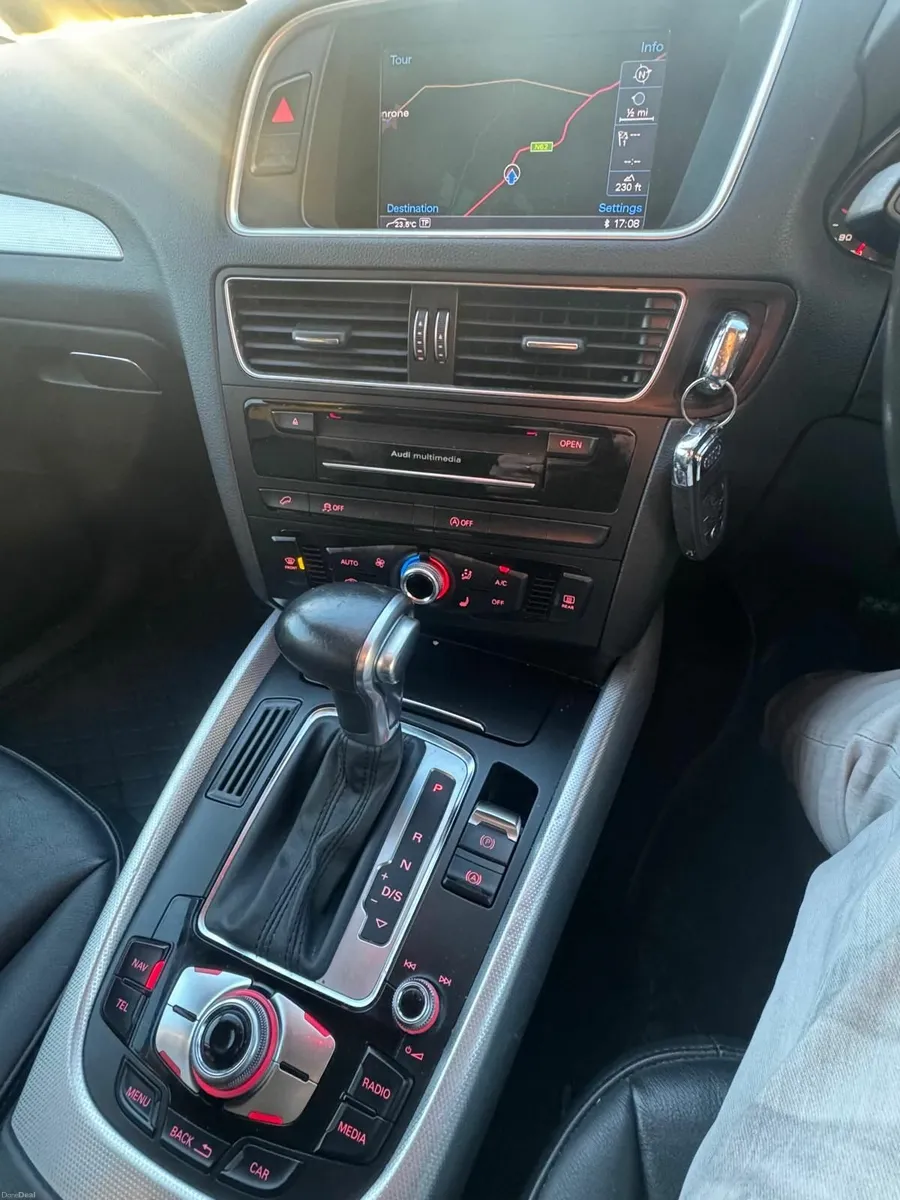 Audi Q5 2.0 TDI SE Quattro 187BHP Auto - Image 3