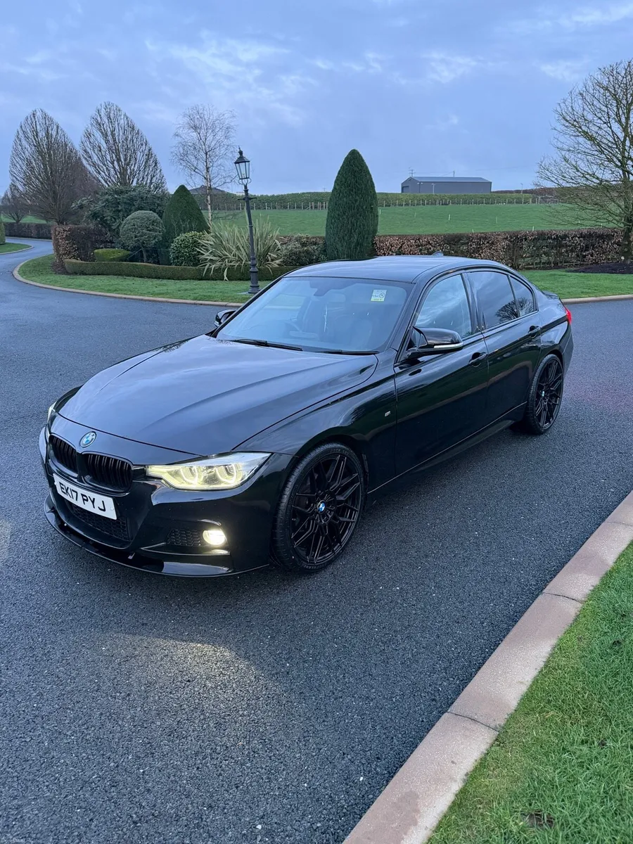 IRISH REG €16995 / 2017 BMW 320d MSPORT - Image 3
