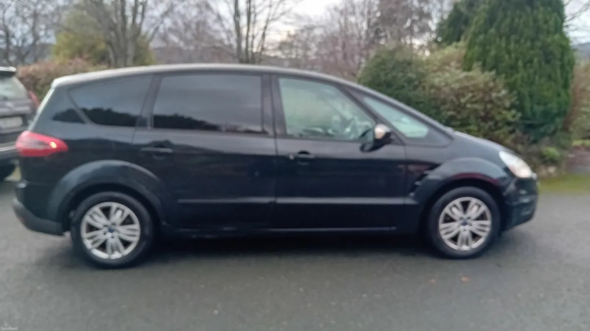 Ford S-Max 2015 - Image 1